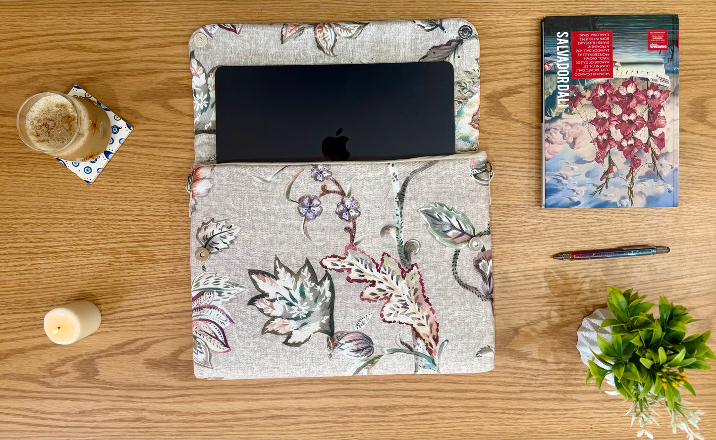 Buta Laptop sleeve