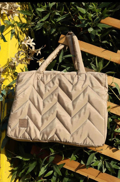 Beige Box puffer bag